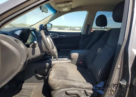 2017 Nissan Pathfinder S z USA, uszkodzony, nr VIN 5N1DR2MN8HC910073